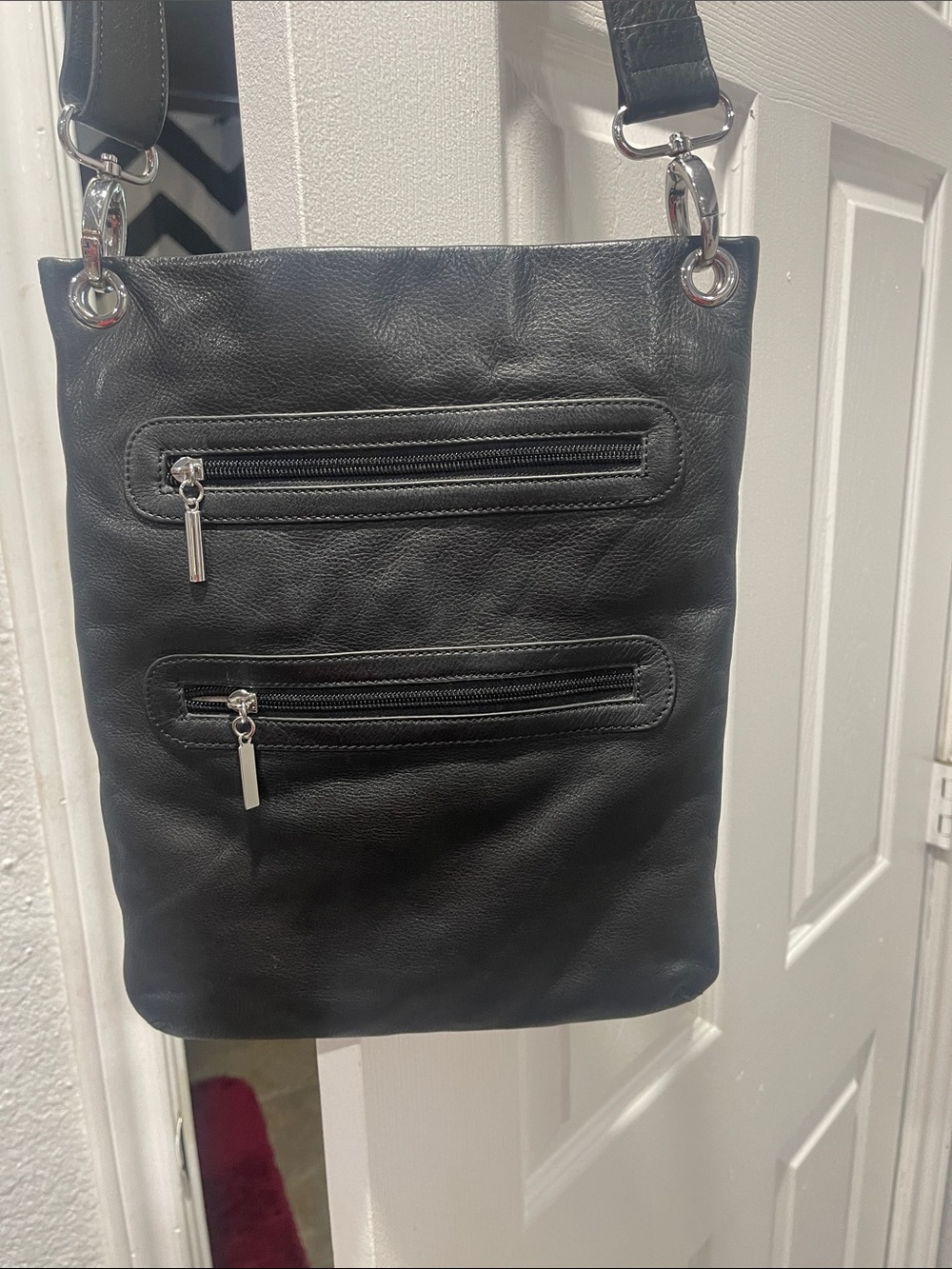 Women’s Black Margot Crossbody Shoulder Bag - Classic Carry